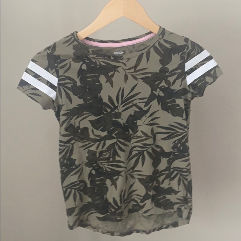 Old Navy Tee